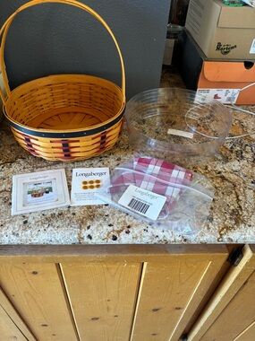 Longaberger NWT vintage collectible All American collection Casserole basket com